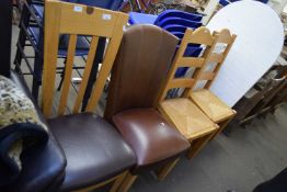 FOUR OAK FRAMED MODERN DINING CHAIRS, TWO WITH LEATHER UPHOLSTERY