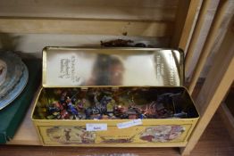 SELECTION OF VINTAGE METAL SOLDIERS (TWO BOXES)