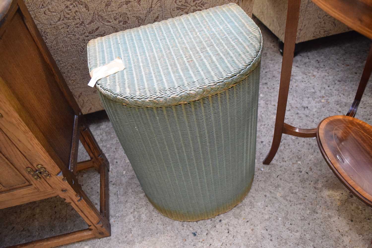 LLOYD LOOM LAUNDRY BIN