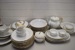 QUANTITY OF BAVARIAN GILT DECORATED DINNER AND TEA WARES