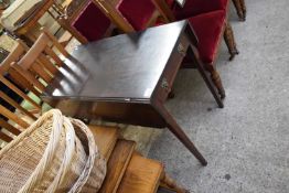 19TH CENTURY MAHOGANY PEMBROKE TABLE, 96CM WIDE