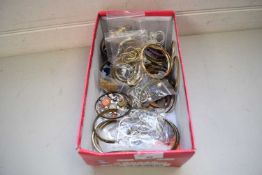 BOX VARIOUS ASSORTED COSTUME BANGLES AND OTHER JEWELLERY