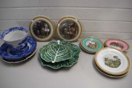 MIXED LOT OF CERAMCIS TO INCLUDE A RANGE OF PRATT WARE, PLATES AND PLAQUES PLUS SPODE BLUE ITALIAN