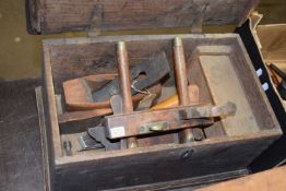 SMALL WOODEN TOOLBOX CONTAINING VARIOUS TOOLS