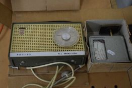 PHILIPS TRANSISTOR RADIO TOGETHER WITH A SMALL SET OF SCALES (2)