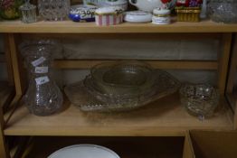 VARIOUS GLASS BOWLS, VASES ETC