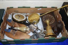 BOX VARIOUS MIXED ITEMS TO INCLUDE MANTEL CLOCKS, SHOE STRETCHERS ETC