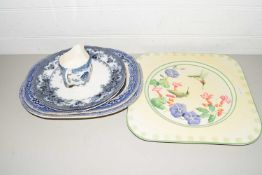MIXED LOT: A LENNOX PLATE DECORATED WITH HUMMING BIRDS TOGETHER WITH FURTHER VICTORIAN BLUE AND