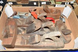QUANTITY OF WOODWORKING BOX PLANES, VARIOUS SIZES