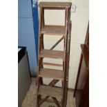 WOODEN STEP LADDER