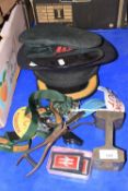 QUANTITY OF RAILWAY MEMORABILIA INCLUDING TWO HATS AND BADGES