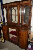 EDWARDIAN MAHOGANY SIDE CABINET WITH GLAZED CENTRAL SECTION SURMOUNTED BY MIRRORED BACK WITH