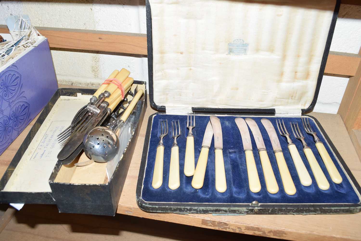 PLATED SET OF DESSERT KNIVES AND FORKS AND QUANTITY OF VARIOUS CUTLERY