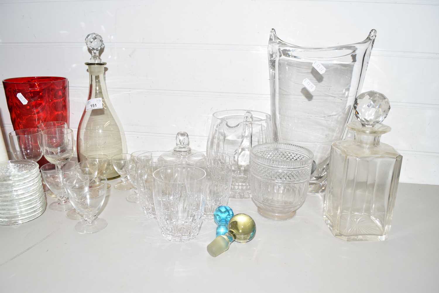 GROUP OF GLASS WARES INCLUDING A DECANTER WITH FACETED STOPPER, GLASS DECANTER, POTTERY JUG AND - Image 2 of 2