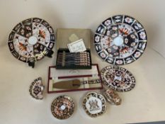 A qty of Royal Crown Derby wares (some minor wear to gilding)