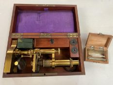 Victorian unsigned cased monocular microscope (condition good, some minor tarnish) , complete with