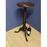 George III oak tripod table, 72cm H (condition, generally good)