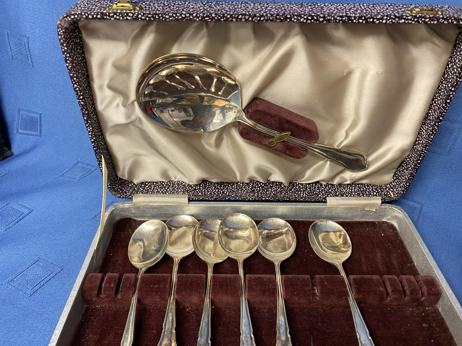 Qty boxed sets and part sets of flatware - Image 4 of 7