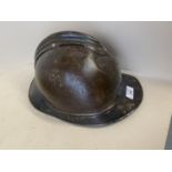 WW1 French military helmet (condition, dented etc see images)