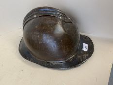 WW1 French military helmet (condition, dented etc see images)