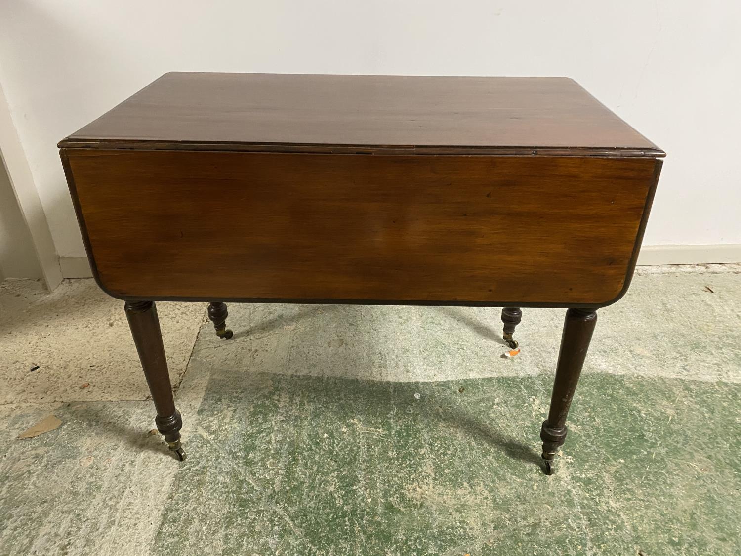 Victorian oblong Pembroke table with single drawer on turned legs to casters, 92cmL x 105cm, ( - Image 2 of 2