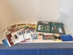 Quantity of postcards from around the world, C20th and possibly earlier, and to include Historical