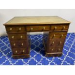 C19th walnut pedestal desk of 9 drawers, 108cm W x76cmH approx.