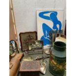 Qty of general house clearance items to include 10 gallon painted milk churn, mirrors, singer,