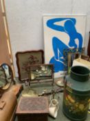Qty of general house clearance items to include 10 gallon painted milk churn, mirrors, singer,