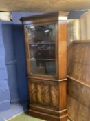 Modern Mahogany free standing part glazed corner cabinet, one piece, 90cmW x 190cmH