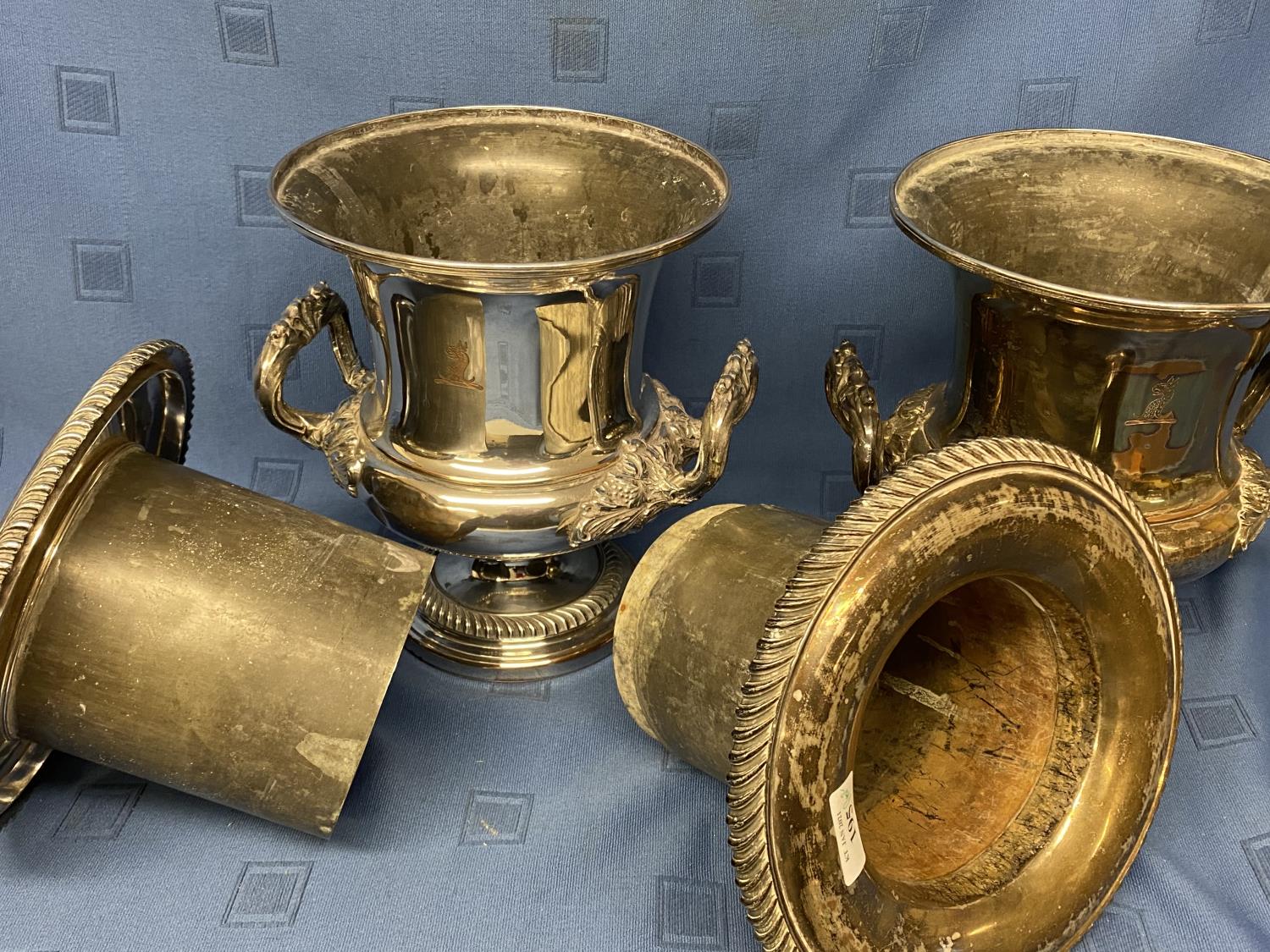 Pair old heavy silver plate champagne buckets with fitted liners, 26cm High, tarnished and rubbed - Image 3 of 4