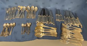 Extensive quantity of good quality silver plate Kings pattern flatware