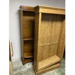 Modern pine open bookcase with adjustable shelves 98 cm L x 180 H x 28 cm deep Condition good