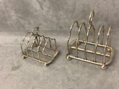 2 small hallmarked silver toast racks 4.7 ozt