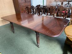 A good quality William IV mahogany rectangular dining table, 122cmWide x 267cm long extended, 3