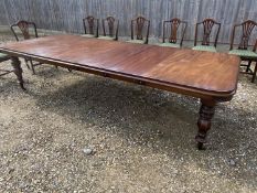 Good Victorian heavy mahogany oblong extending dining table with 3 leaves 137 cm W x 314 cm extended