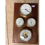 Yachtsman's barometer and clock