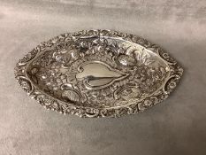 Embossed hallmarked silver elliptical repousse pintray Nathan & Hayes Birmingham 1704 18.5 cm