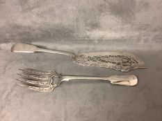 Pair Victorian hallmarked silver fish servers by Hayne & Cater London 1861 7.5ozt