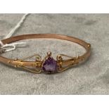 Heart faceted amethyst set Edwardian bangle, 9 carat yellow gold claw set mount to a flat hollow