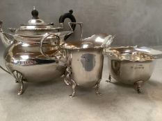 Hallmarked silver 3 piece bachelors tea set, Chester 1920, gross 14ozt & hallmarked silver 2 handled