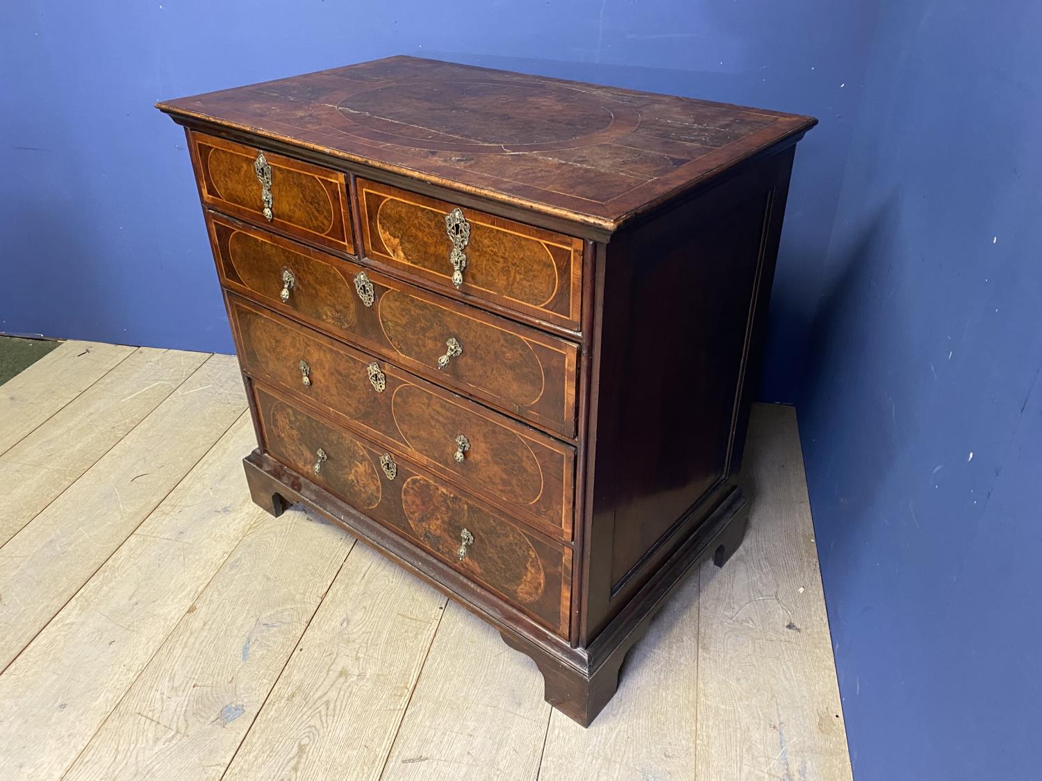 Georgian cross-banded & inlaid walnut chest, 3 long & 2 short graduated drawers, 92.5h x 97w x 59d - Image 3 of 5