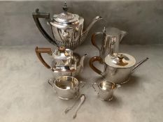 Hallmarked silver 3 piece tea set, Sheffield 1965, Maker R&B & sugar tongs. 16ozt gross weight