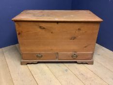 Victorian natural pine mule chest with raising lid & 2 base drawers 114cm W x 74cm H x 57cm D.