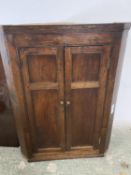 Large C19th oak corner cupboard 120cm H x 90cm W x 45cm D. Condition: General wear