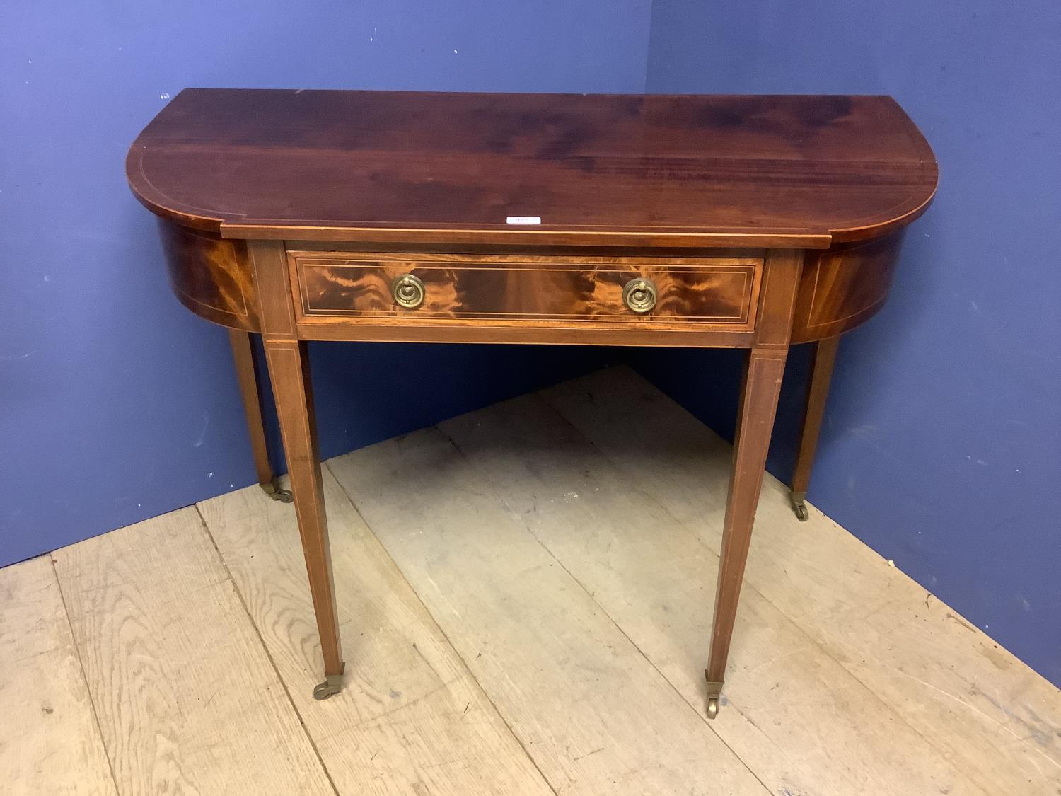 Inlaid mahogany side table with single drawer, 76h x 106w x 53d cm. - Image 2 of 3