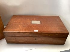 George IV honey coloured oak decanter box 31cm W x 330cm H. Condition: Generally good, general wear,