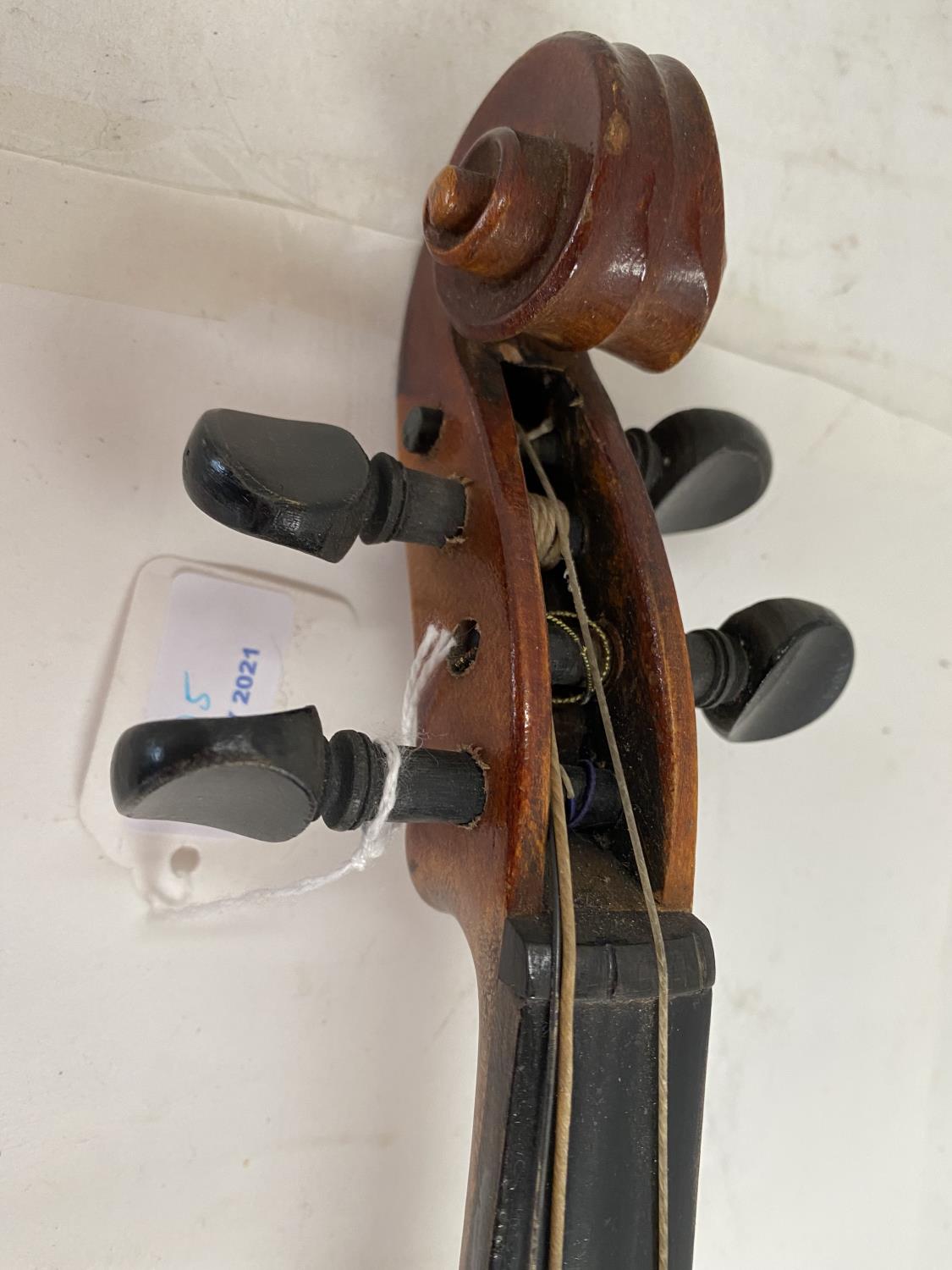 Two violins, both in need of restoration, see images for details and condition - Image 5 of 10