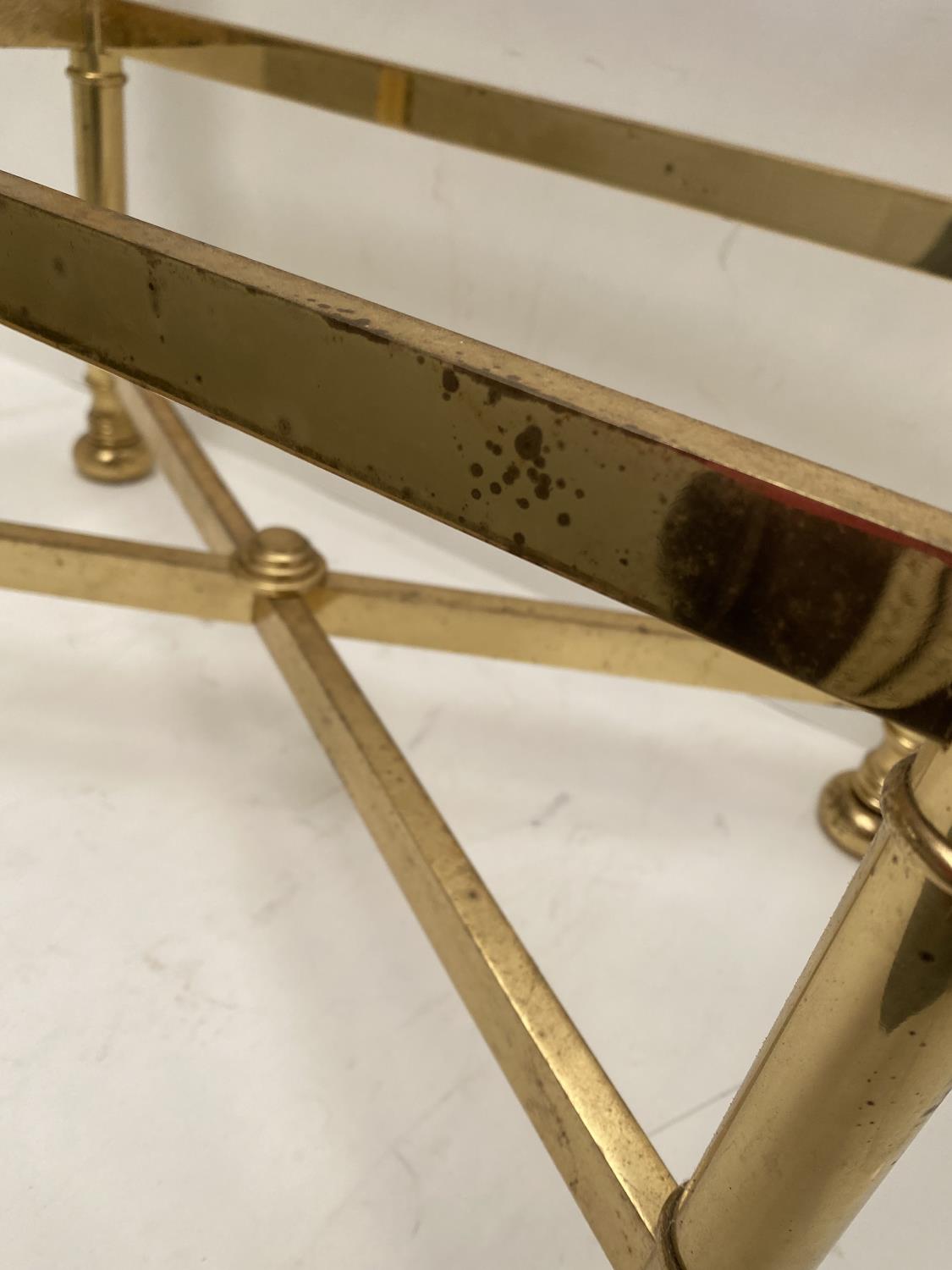 Heavy brass stand - some wear - Image 2 of 2