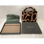Alberta Ferretti bag, with much wear, see images & Gucci notebook